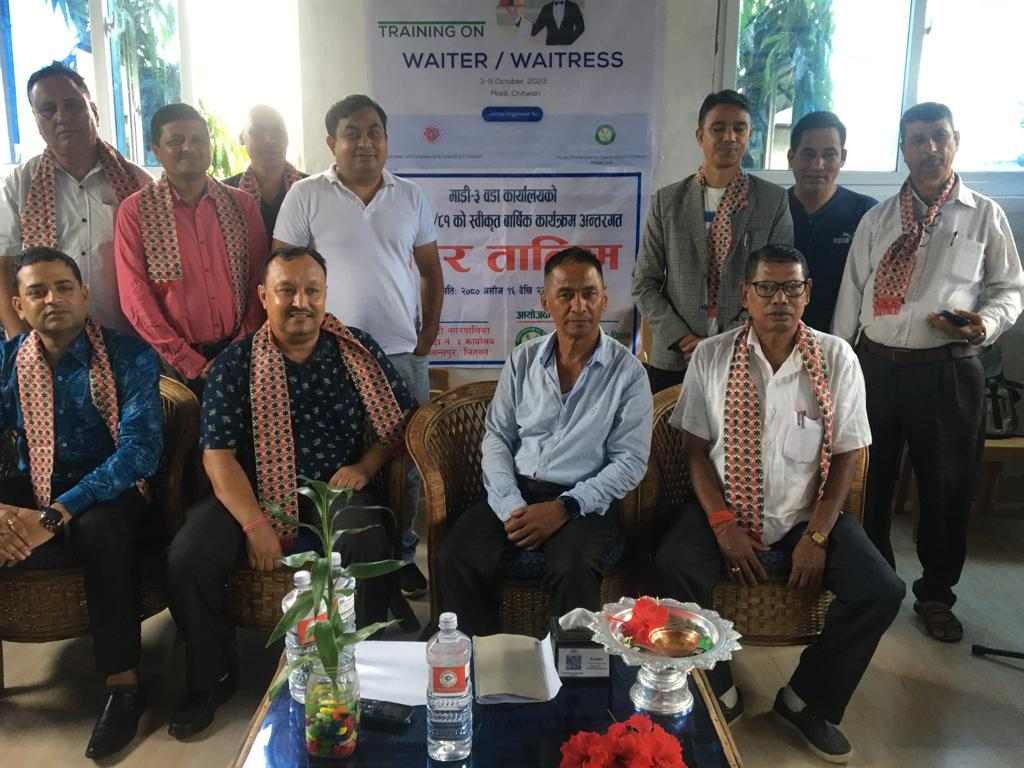 माडीका होटल व्यवसायीहरूलाई वेटर तालिम